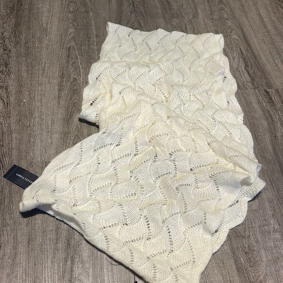 Lord & Taylor Pointelle Cashmere Loop Scarf- Ivory - Picture 1 of 2